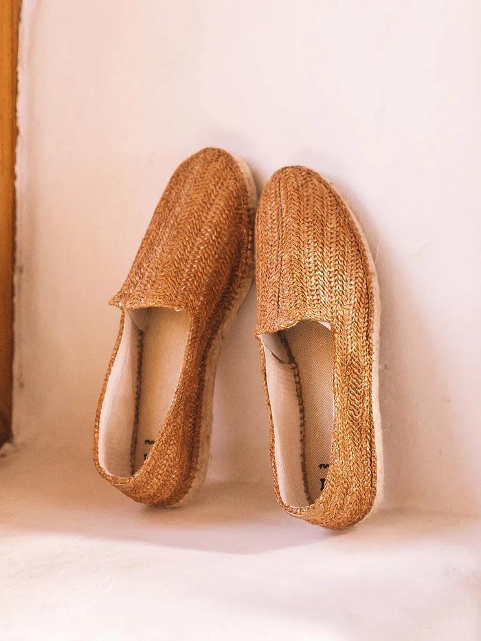 toni pons DAMASC - Alpargata cerrada de hombre en rafia con suela de yute | DAMASC