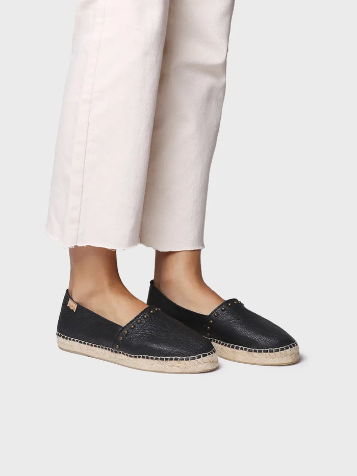 Toni Pons MALTA - Alpargata Plana De Mujer En Piel Con Tachuelas | MALTA