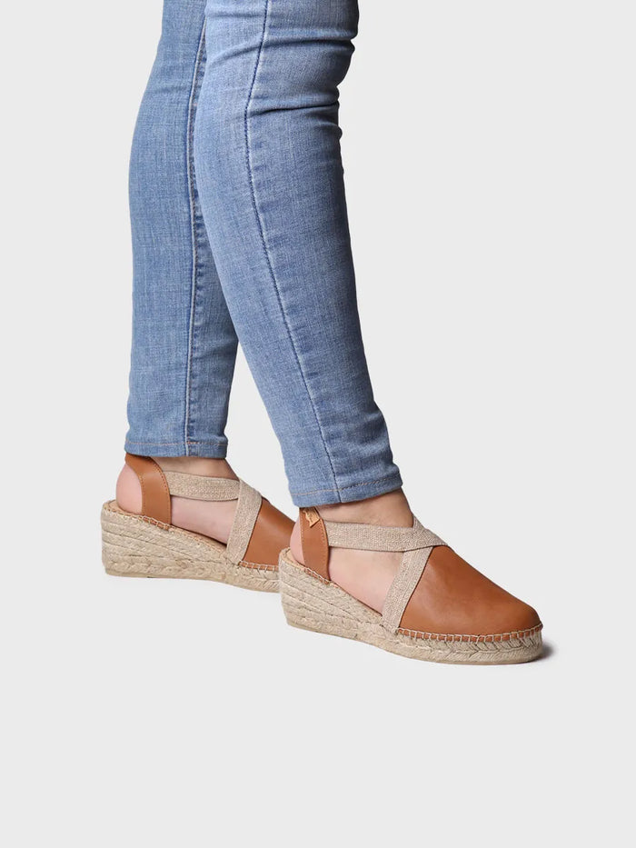 Toni Pons TUNDRA - Alpargata De Mujer En Piel Con Cuña Y Elásticos Diseñada Para Un Calce Más Ancho | TUNDRA