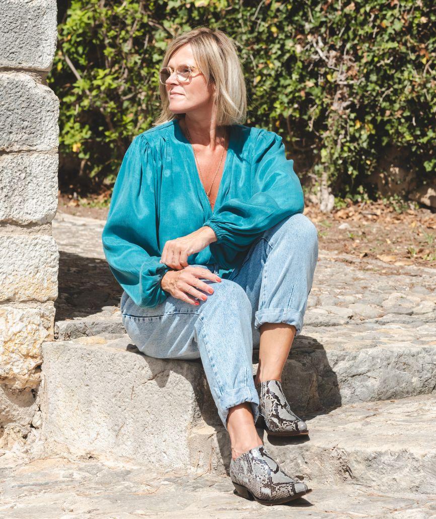 Tony Mora 1086 MON PASEO PITÓN BC CELESTE BRILLO