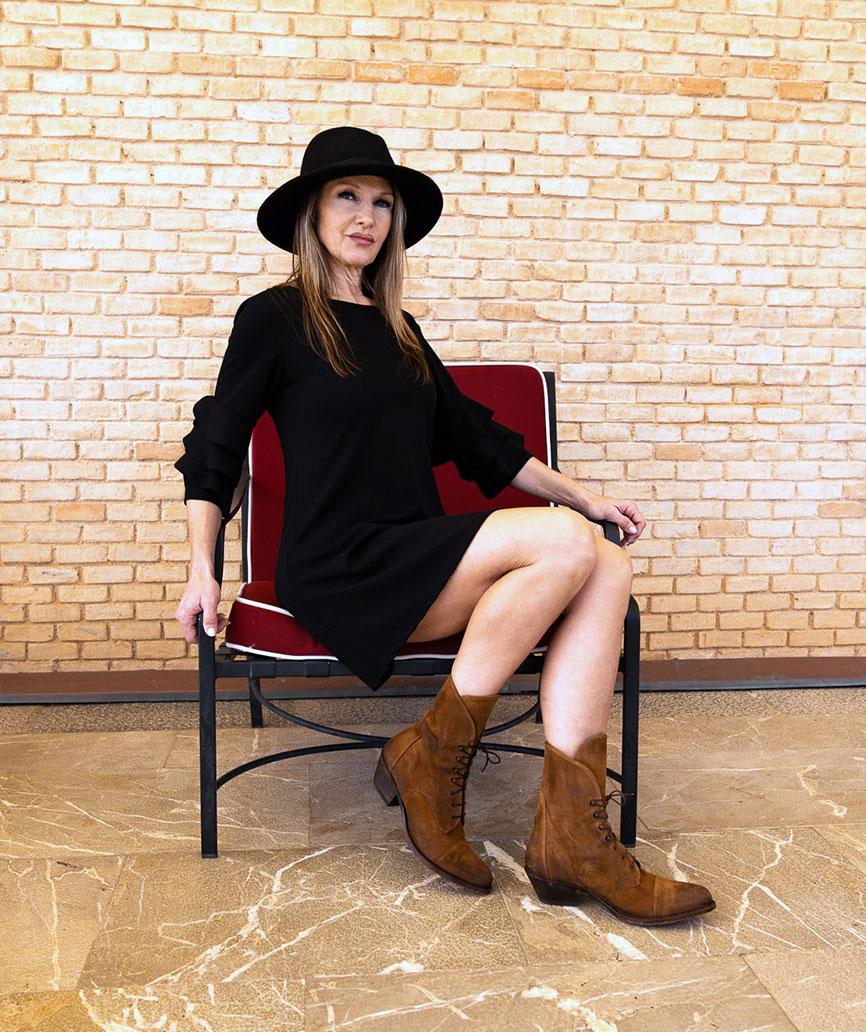 Tony Mora 1088 J LINI SERRAJE BRASH TABACO