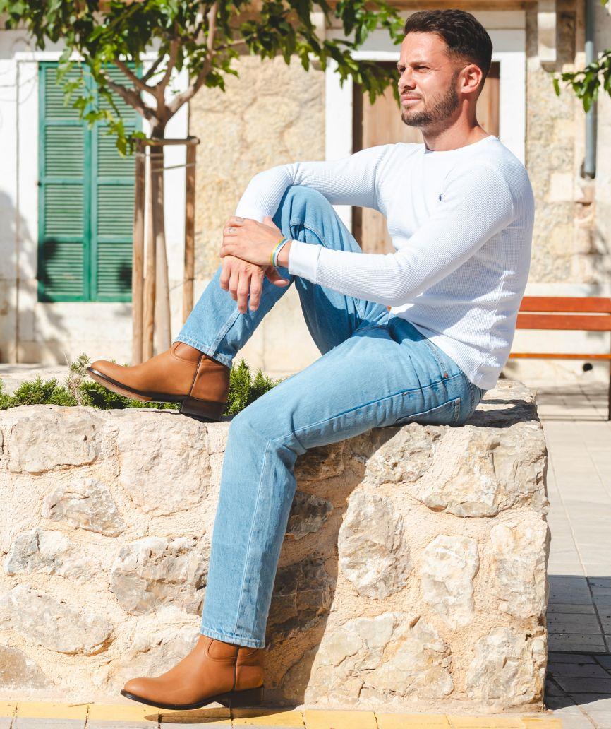 Tony Mora 1257 U MON ENGRASADO GACELA