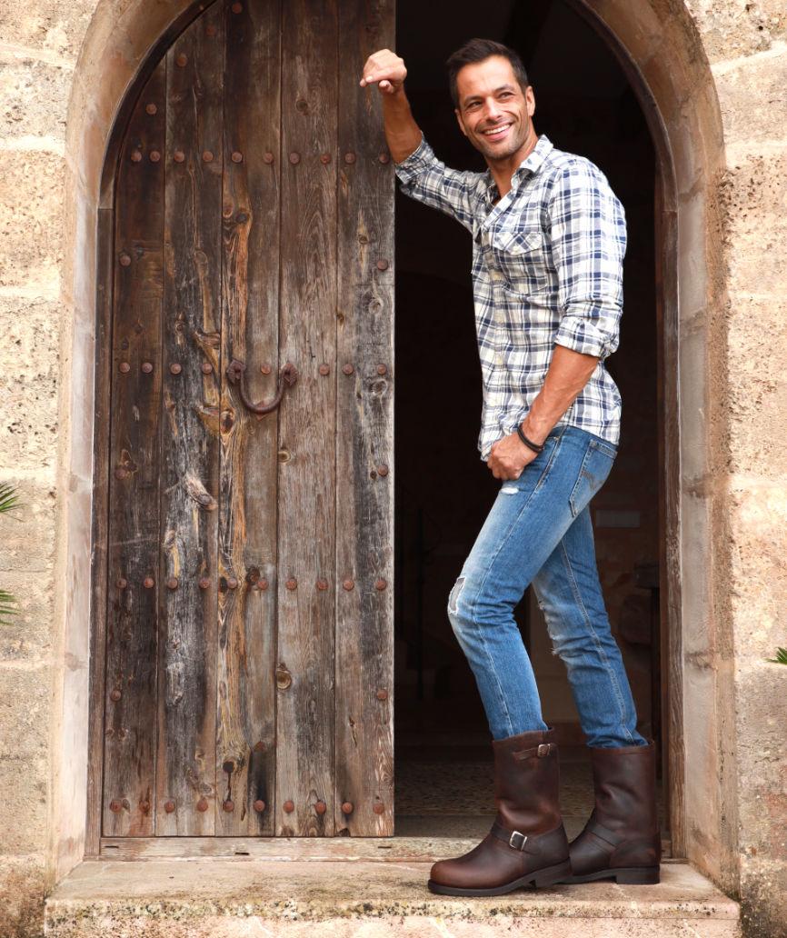 Tony Mora 1354 MT MT ENGRASADO MARRÓN