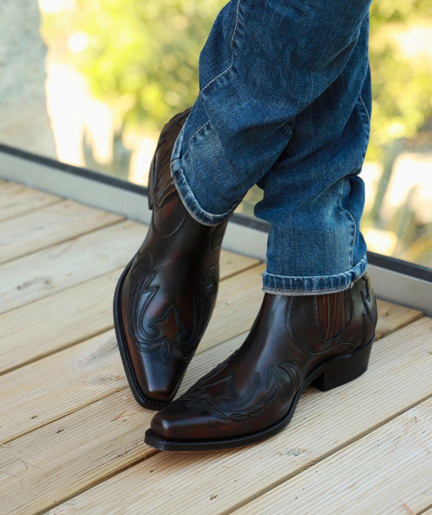 tony mora 6152 SCORPIO DOUG/ OLD MANCHADO