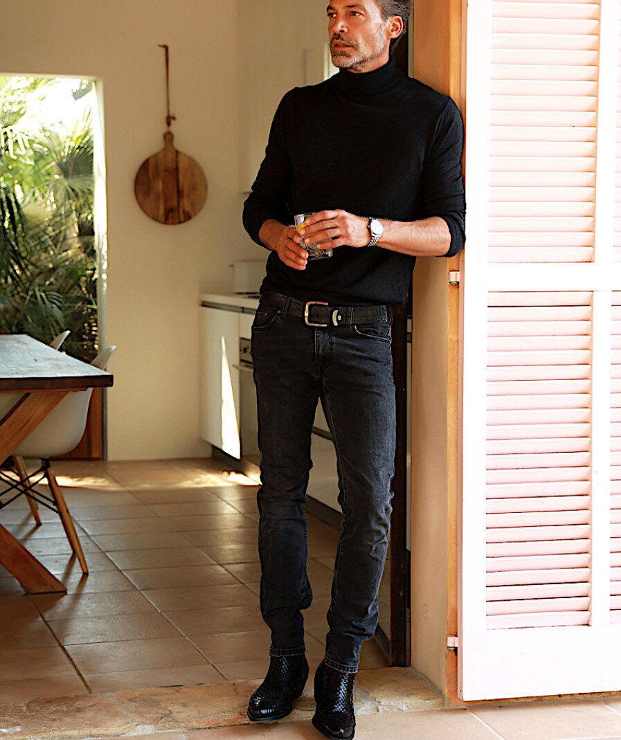 Tony Mora 621 J DENOS PYTHON NEGRO BC