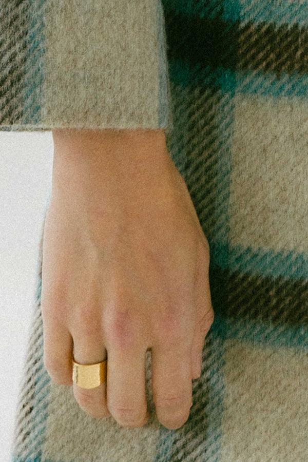 Triana By C ANILLO CALCIS