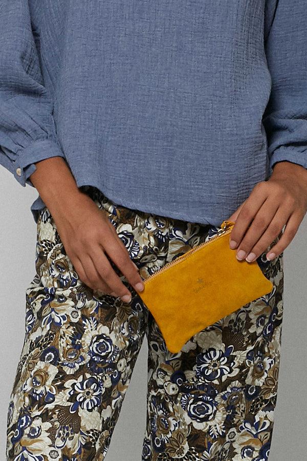 Triana By C Cartera ante mostaza