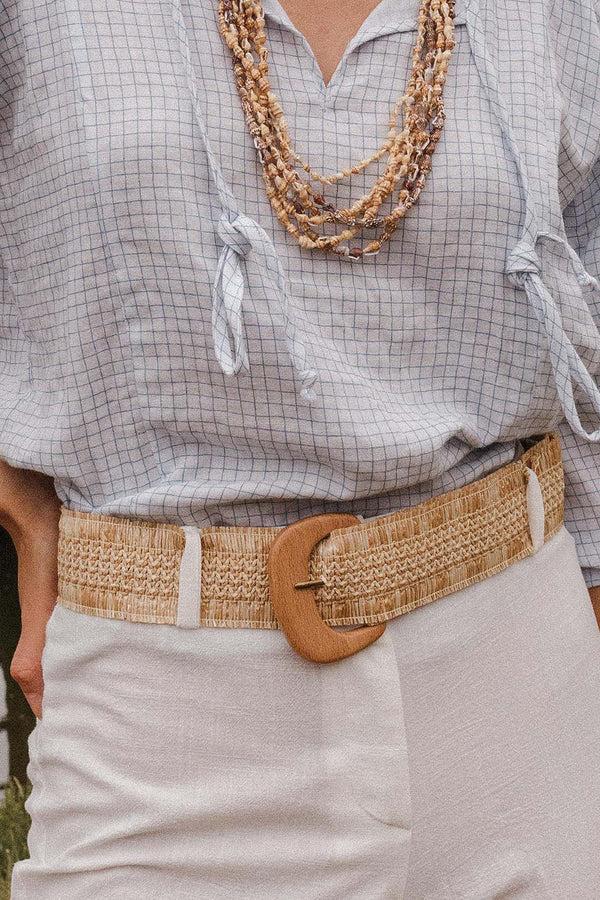 Triana By C Cinturón beige rafia hebilla madera