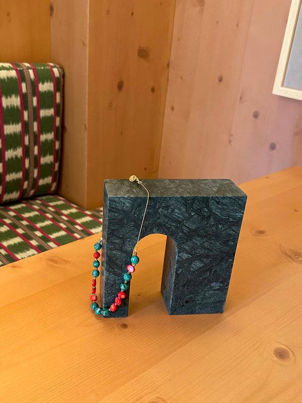 Triana By C Collar SION