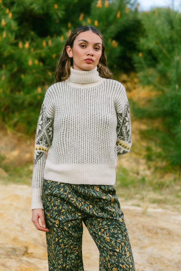 Triana By C JERSEY CUELLO ALTO SNOW PRINT