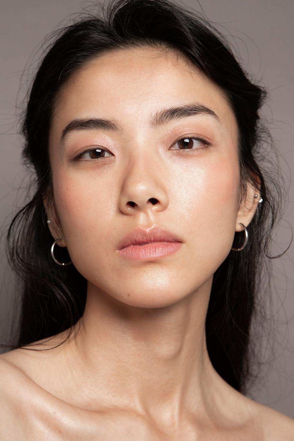 Twelve Tint & Glow Bare Canvas