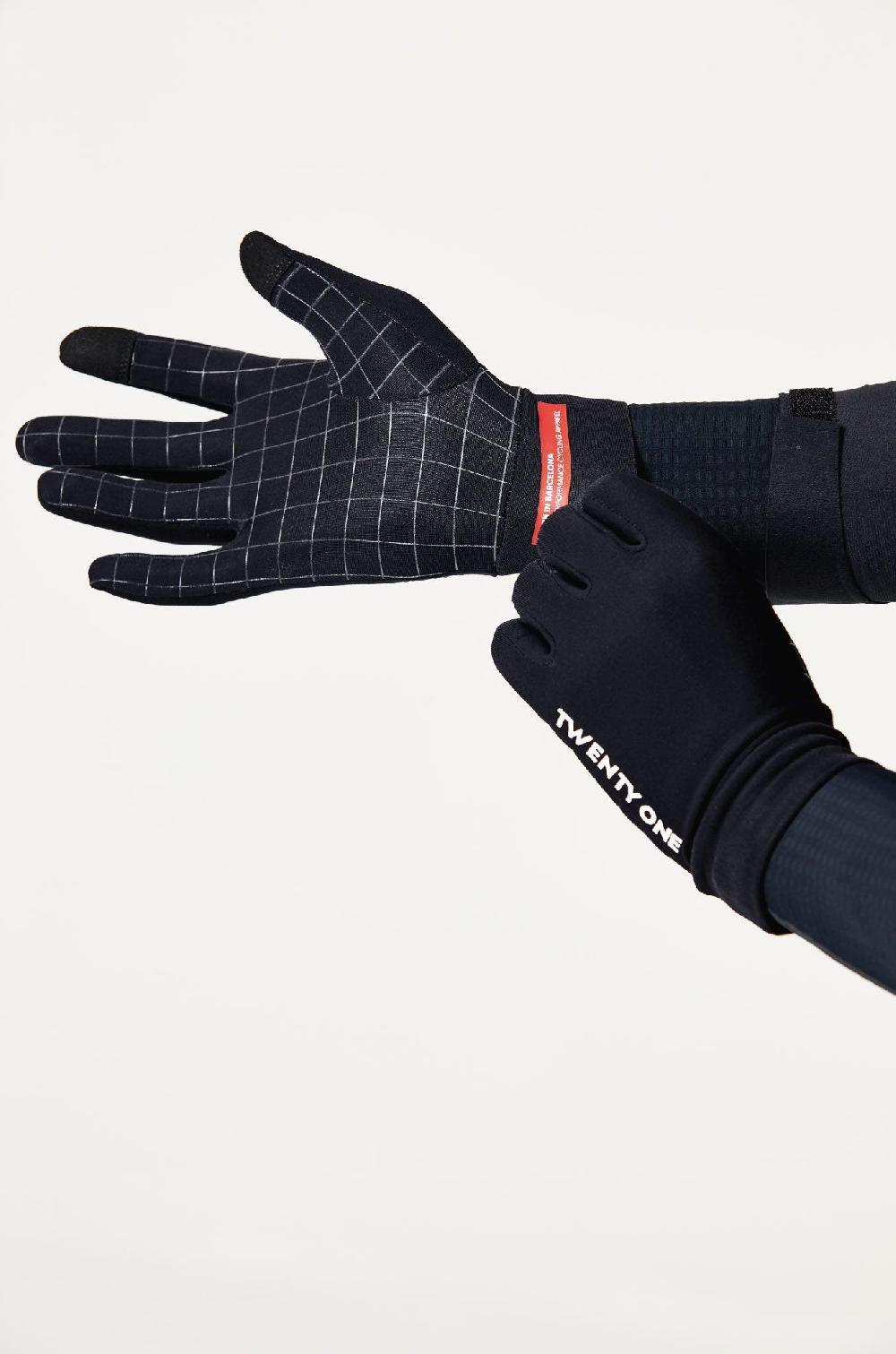 Twenty One Guantes Factory Thermal