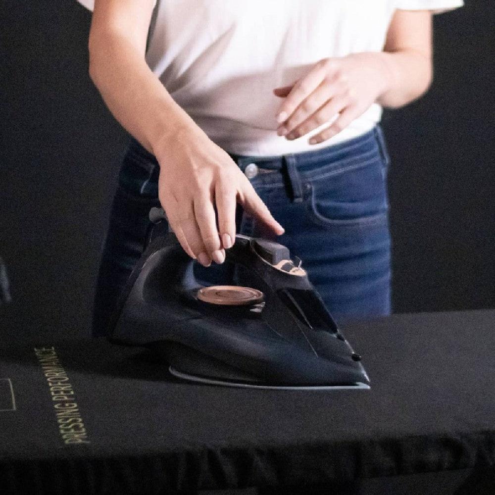 Ufesa Plancha De Vapor Ligera PV1100C Daily