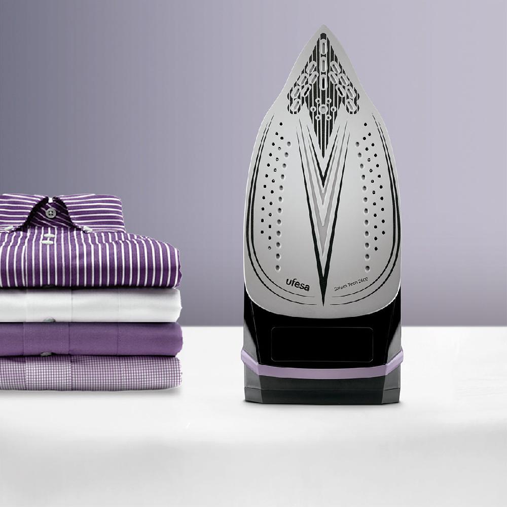 Ufesa Plancha De Vapor Steam Tech 2600
