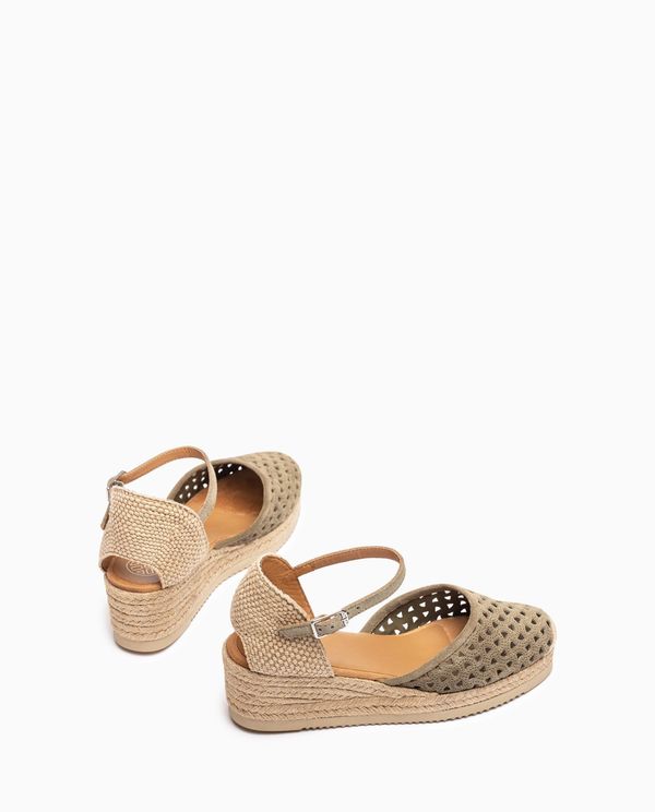 Unisa Alpargata Cuña Baja Con Picados