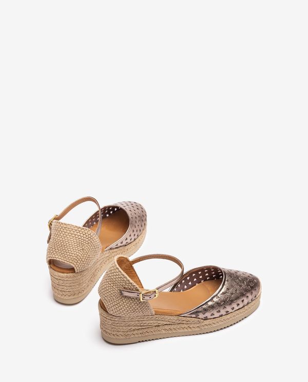 Unisa Alpargata Cuña Baja Con Picados