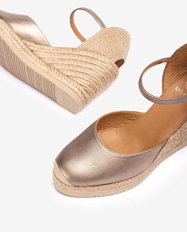 Unisa Alpargata De Cuña Alta Metalizada