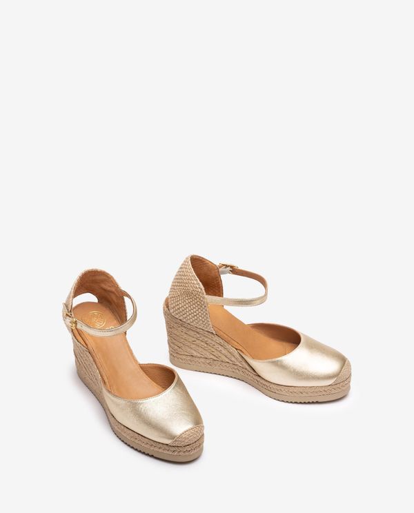 Unisa Alpargata De Cuña Alta Metalizada