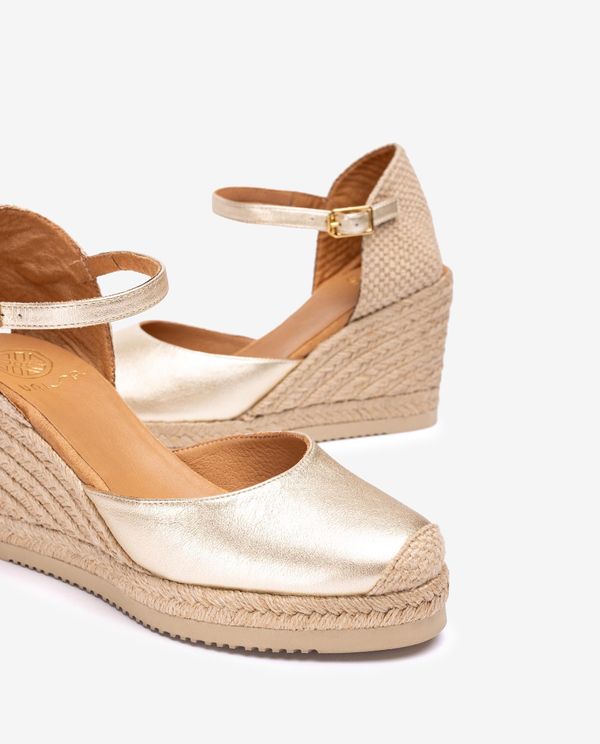 Unisa Alpargata De Cuña Alta Metalizada