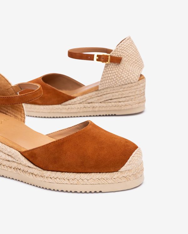 Unisa Alpargata De Cuña Baja En Ante