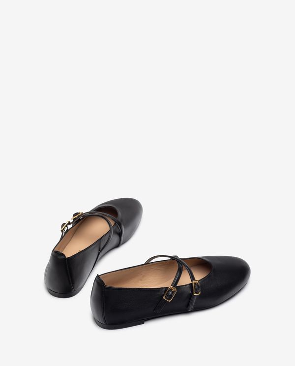 Unisa Bailarina Con Tiras Cruzadas