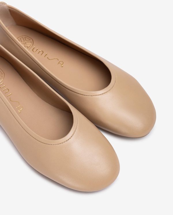 Unisa Bailarina De Punta Redonda