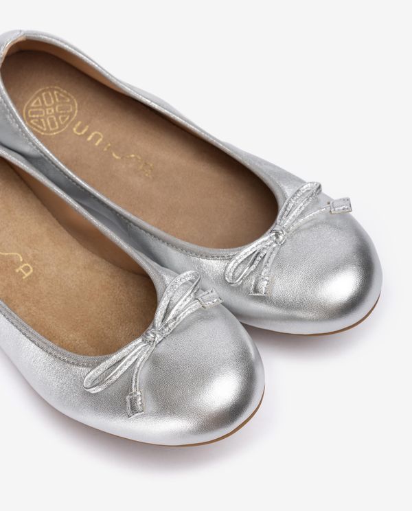 Unisa Bailarina De Punta Redonda