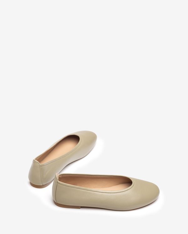 Unisa Bailarina De Punta Redonda