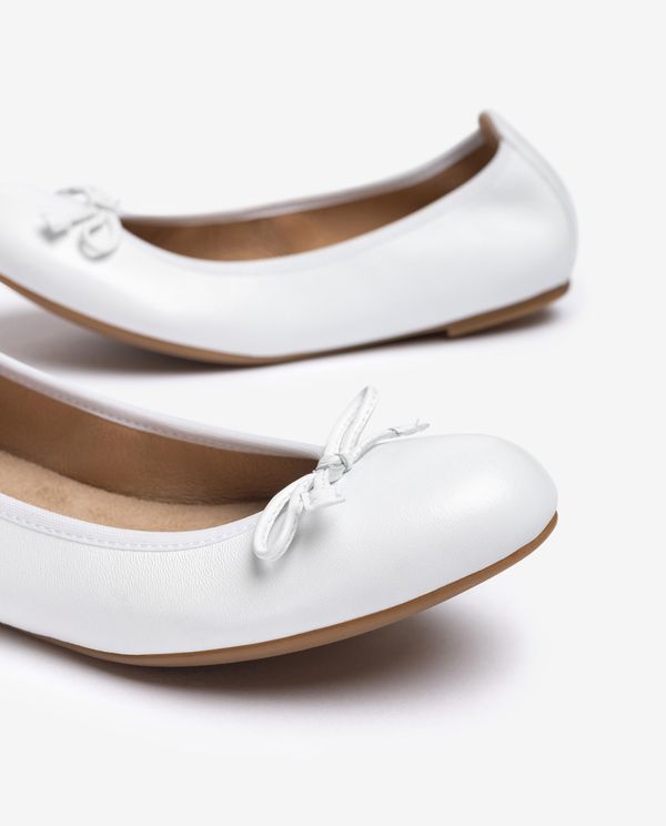 Unisa Bailarina De Punta Redonda