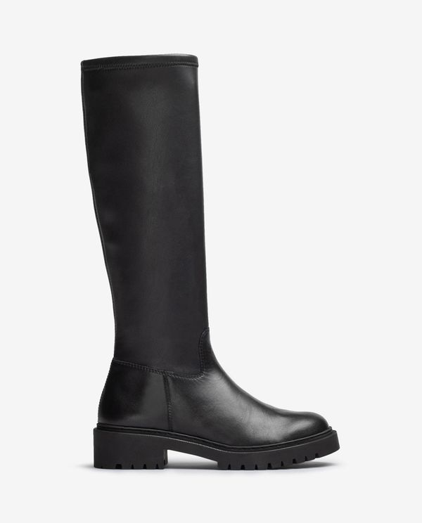 unisa Bota con piso track