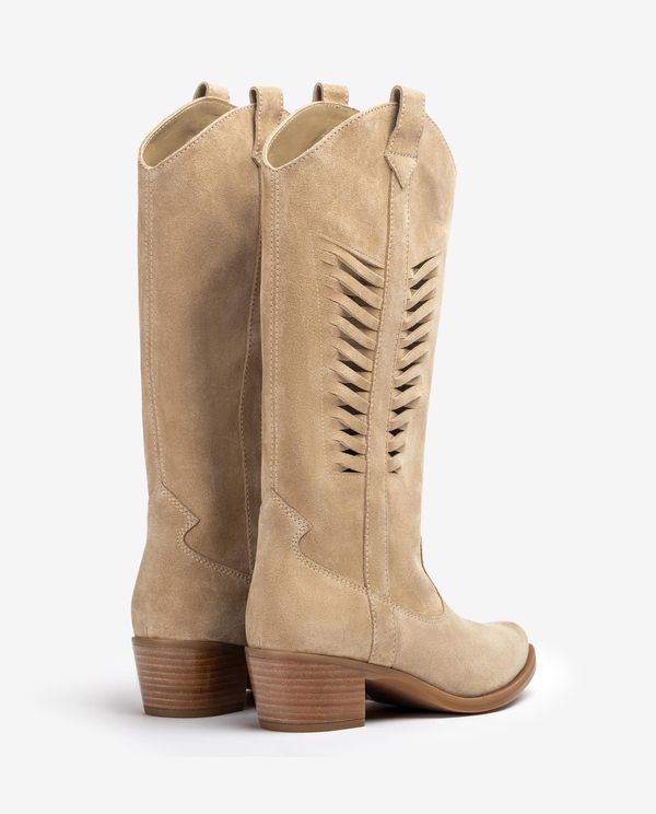 Unisa Bota Cowboy Con Detalle En La Caña