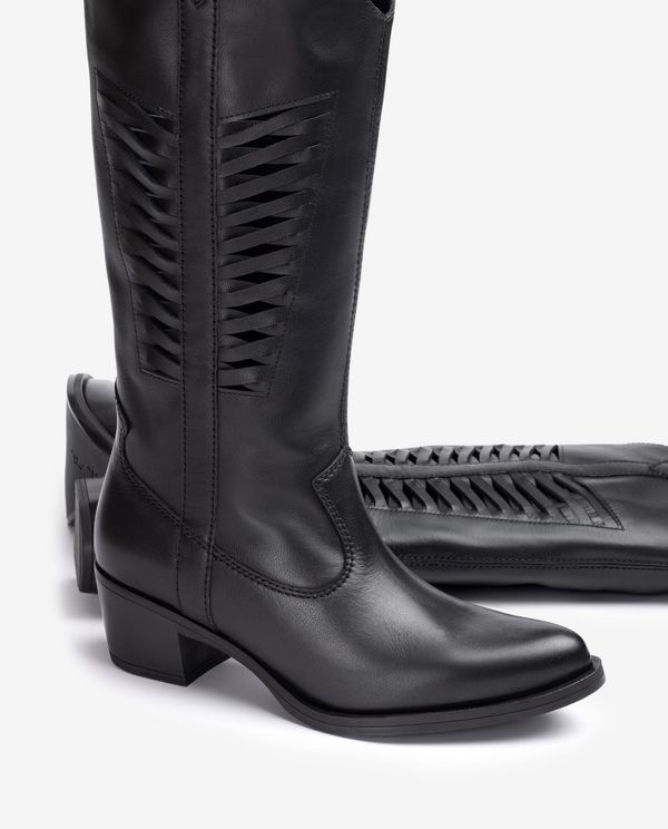 Unisa Bota Cowboy Con Detalle En La Caña