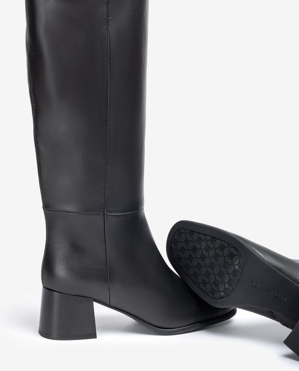 Unisa Bota De Caña Alta Y Punta Cuadrada