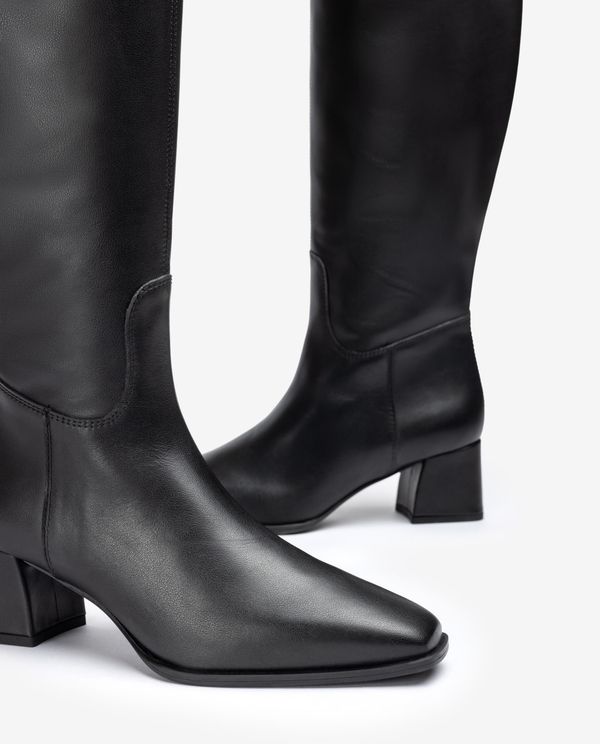 Unisa Bota De Punta Cuadrada