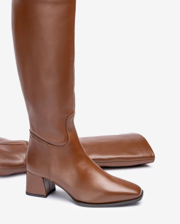 Unisa Bota De Punta Cuadrada