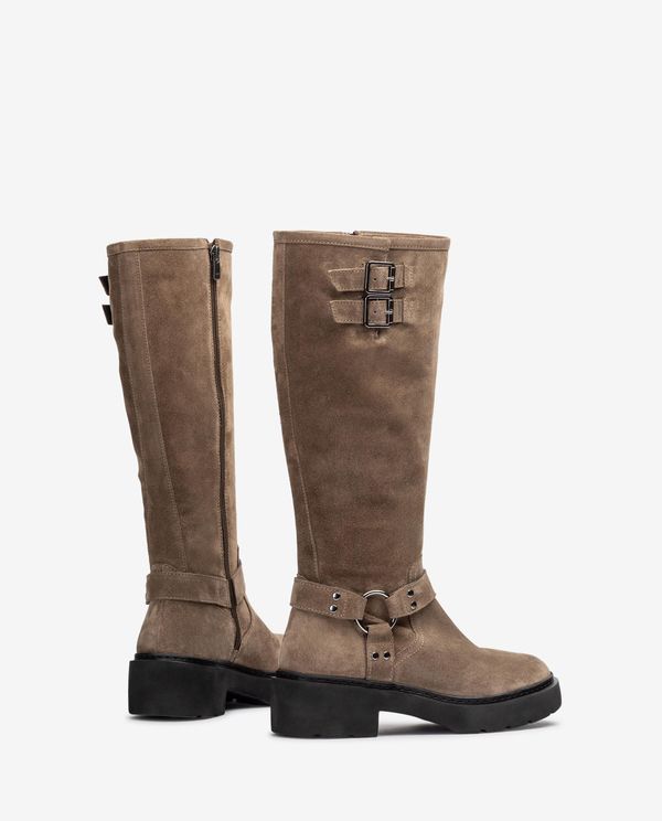 Unisa Bota SuperLight Motera De Ante