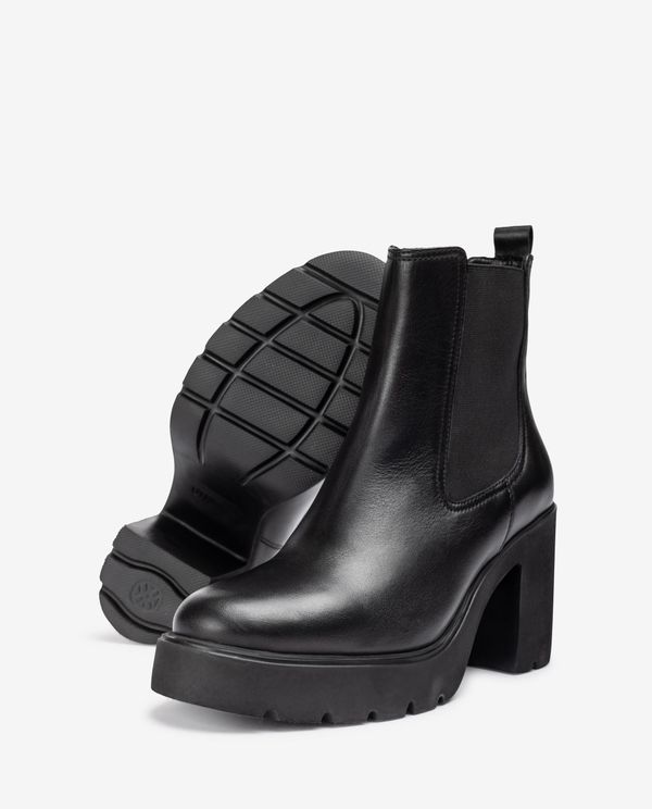 Unisa Botín Chelsea SuperLight