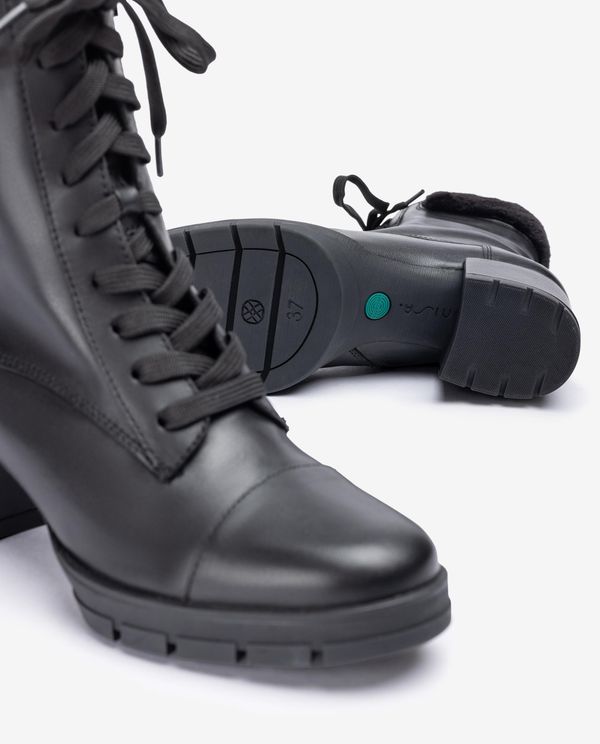 Unisa Botín Con Cordoneras SuperSoft