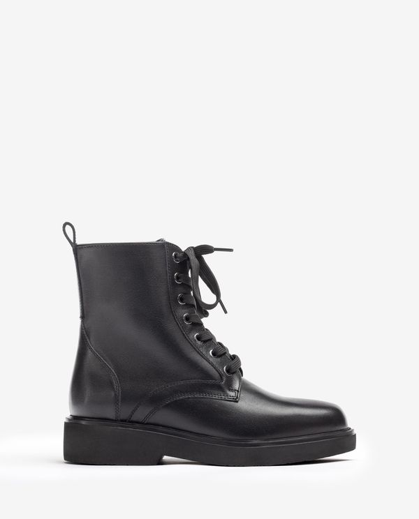 unisa Botín SuperLight con cordoneras