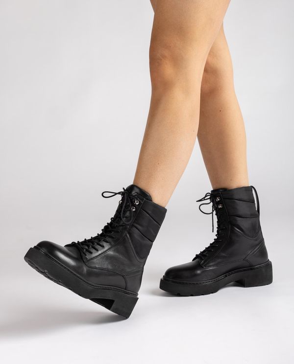 Unisa Botín SuperLight De Piel Y Tejido