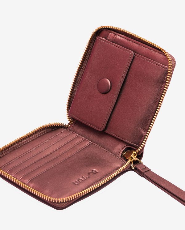 Unisa Cartera Piel Con Cremallera