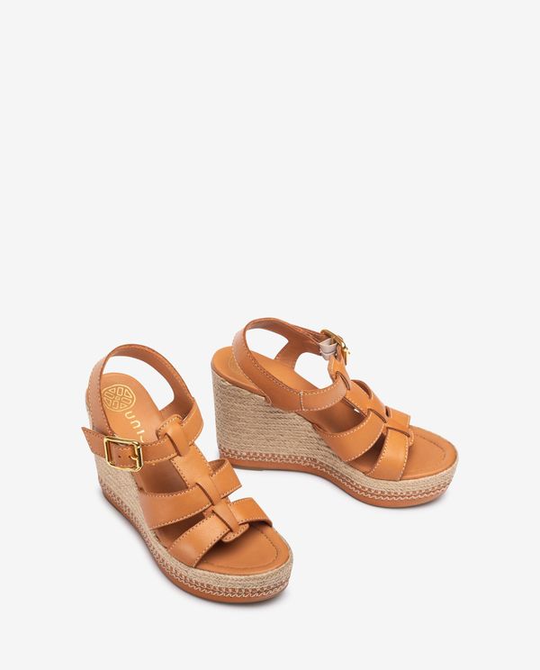 Unisa Cuña Alta Con Pespuntes