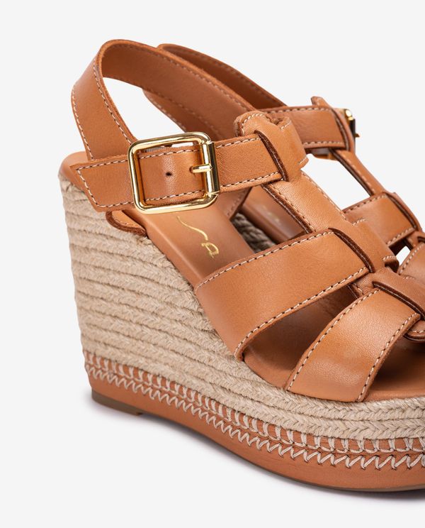 Unisa Cuña Alta Con Pespuntes