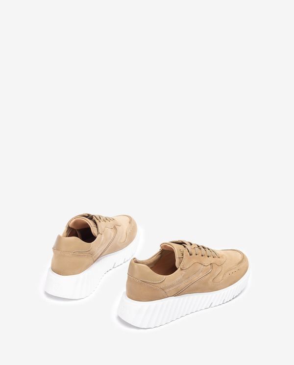 Unisa Deportivo Con Piel En Contraste