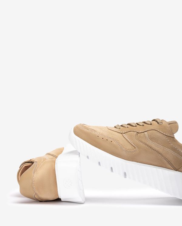 Unisa Deportivo Con Piel En Contraste