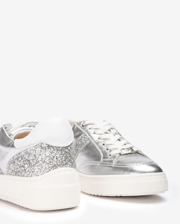 Unisa Deportivo Con Tejido Brillante