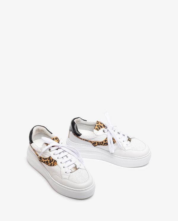 Unisa Deportivo De Piel Ante Estampado