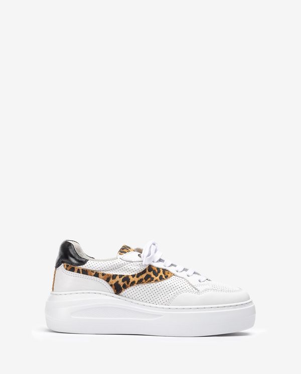 unisa Deportivo de piel ante estampado