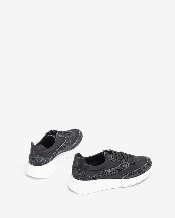 Unisa Deportivos De Tejido Y Piel