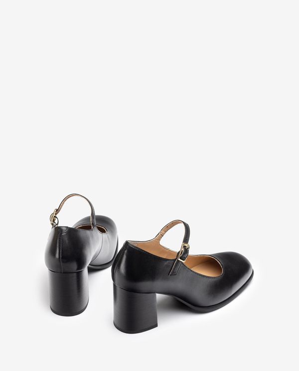 Unisa Merceditas De Punta Cuadrada